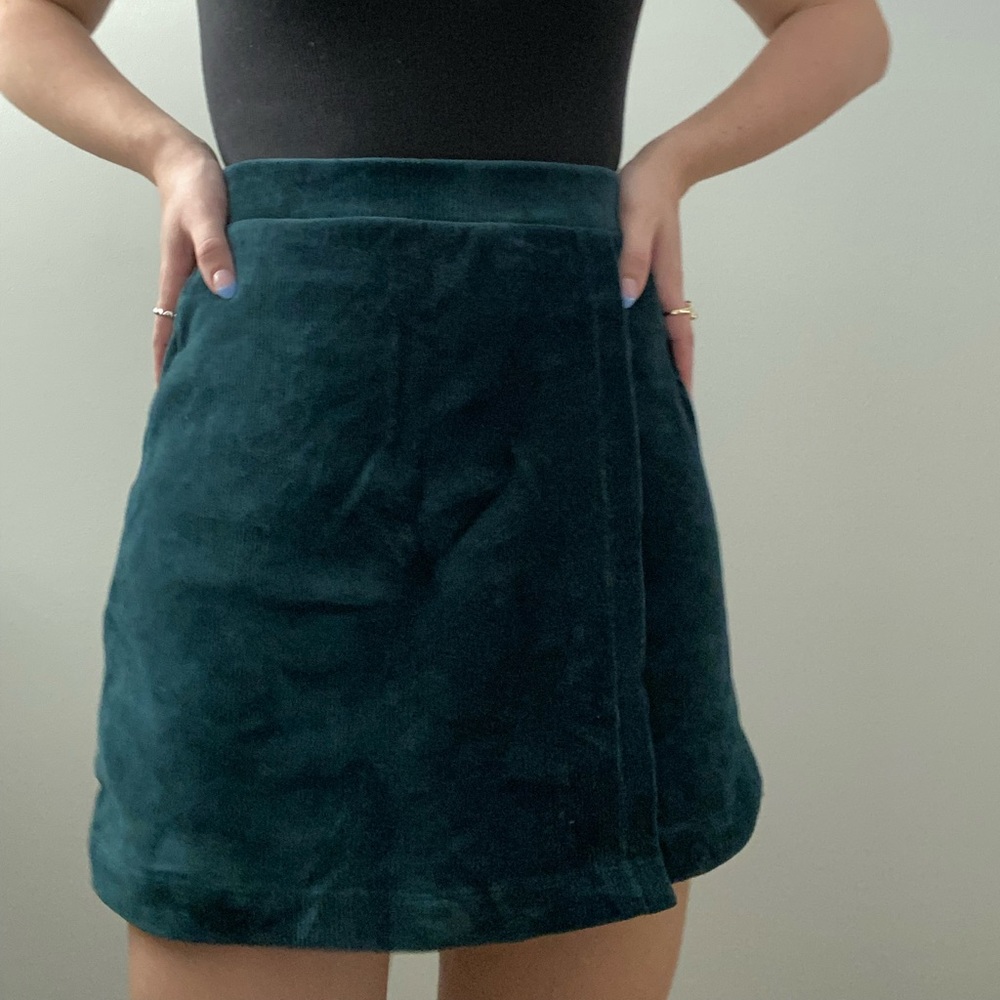 Forever 21 Green Velvet Mini Skirt